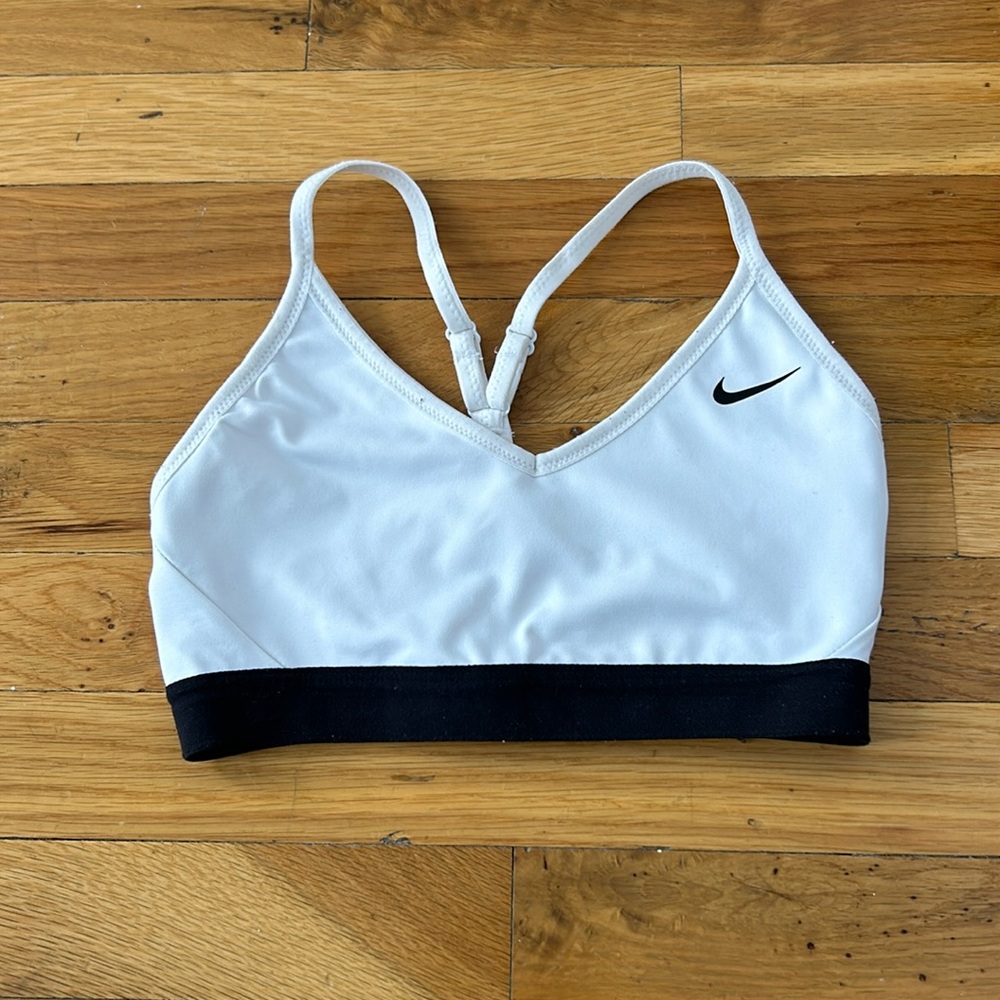 Nike Sports Bra Black and White